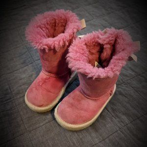 Pink Uggs -- Toddler 7